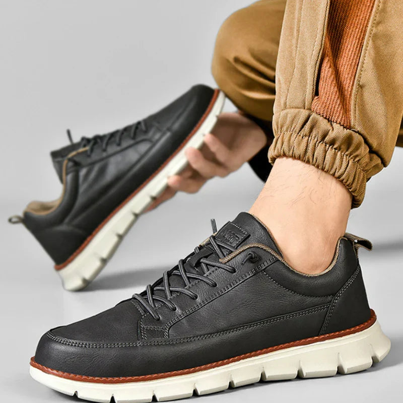Men's Sneakers with Grooved Sole