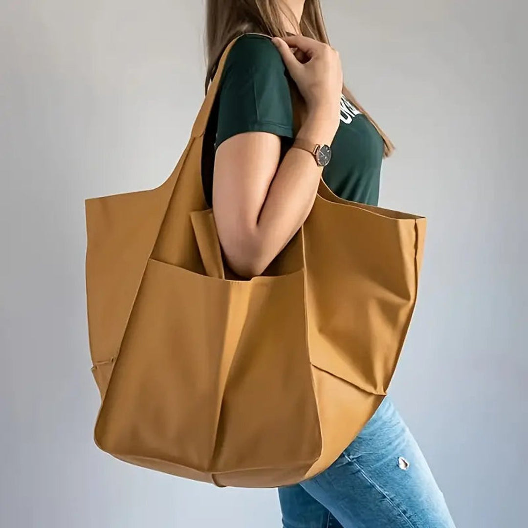 Charlotte Women's Oversized Shopper Bag Made of Vegan Leather with Magnetic Closure, view 3 - Elena Harper