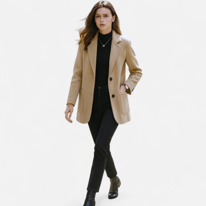 Blazer for Women with Tailored Fit for a Stylish Look