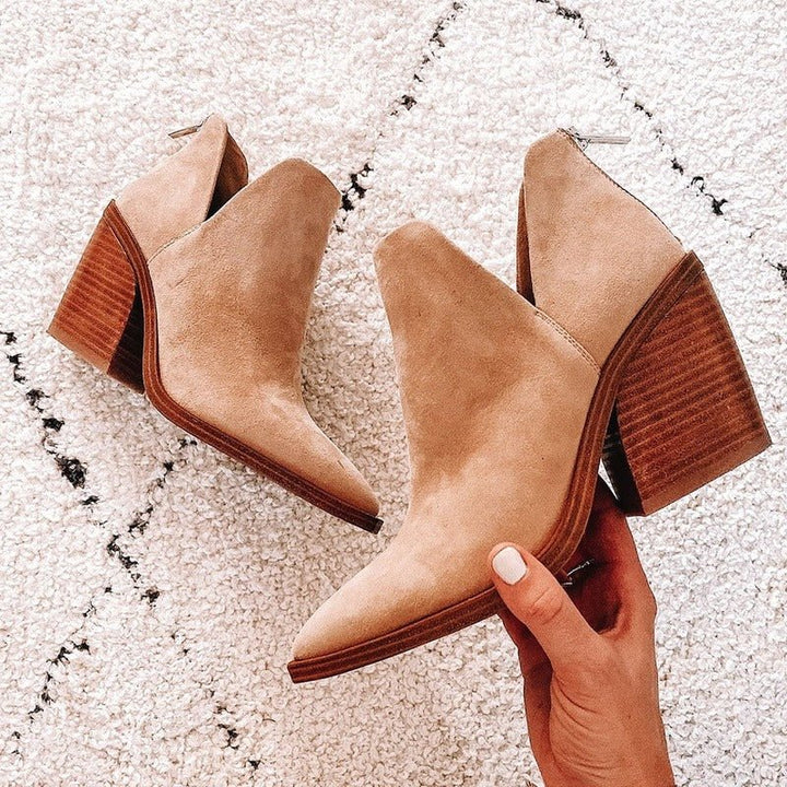 Bada Suede Ankle Boots with Heel and Pointed Toe - Elena Harper