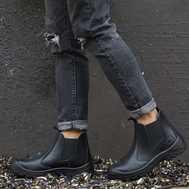Men's Chelsea Boots with Lug Sole