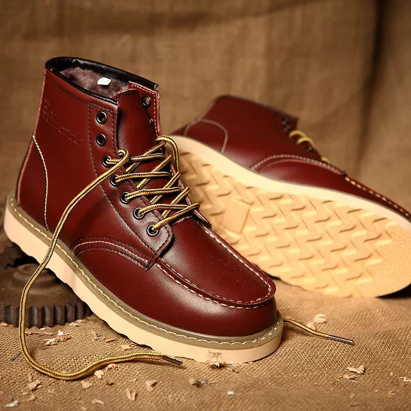 Men's Leather Fur-Lined Lace-Up Boots with Thick Sole