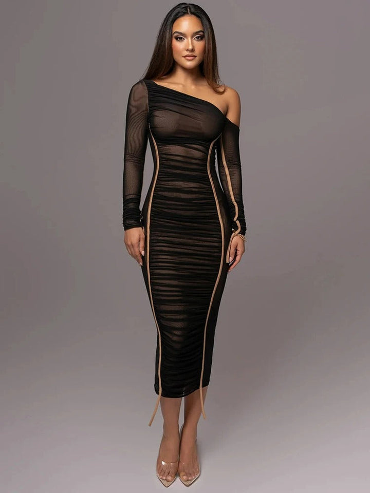 Farys - Elegant long dress with details