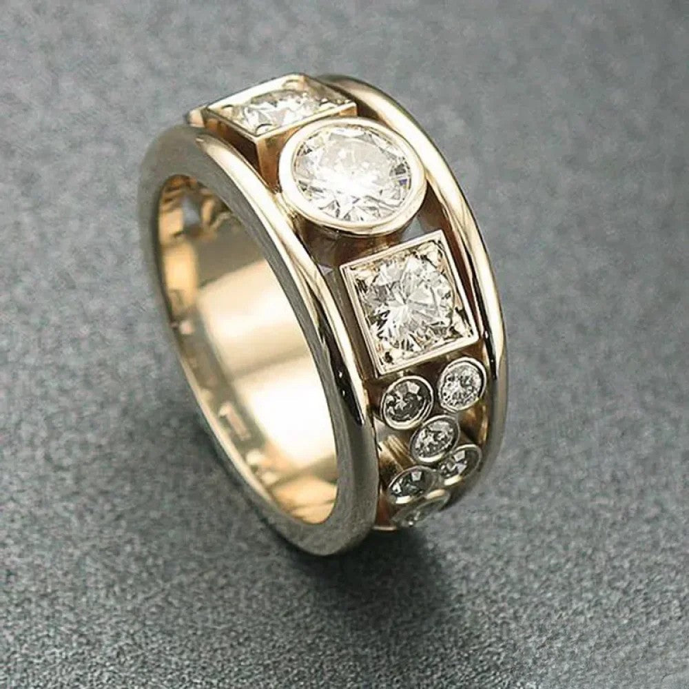 Saskia™  |  Antique-Style Ring