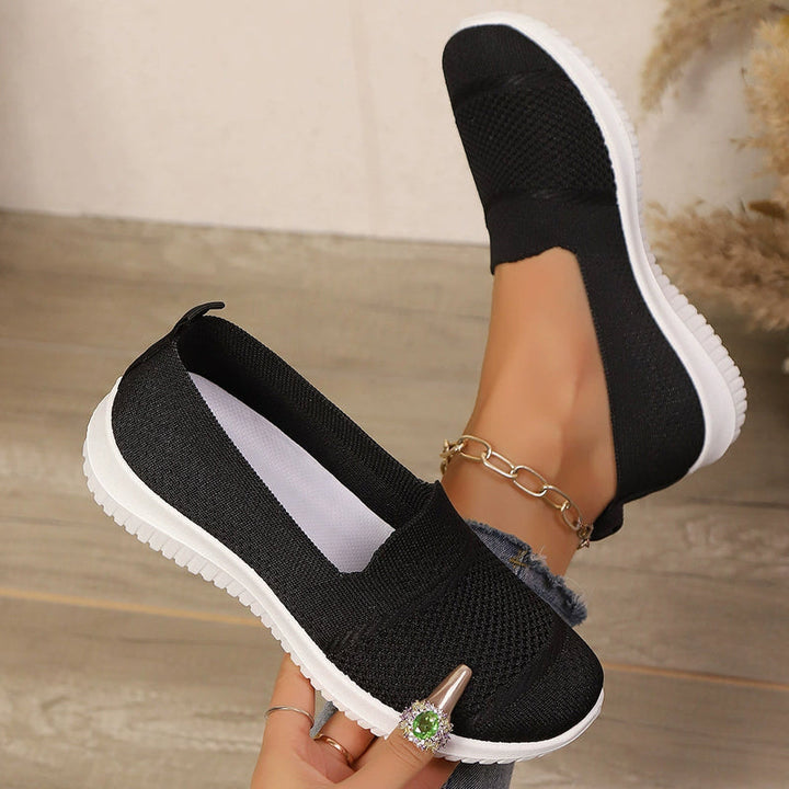 Gertie Comfortable Women's Slippers for Everyday - Elena Harper