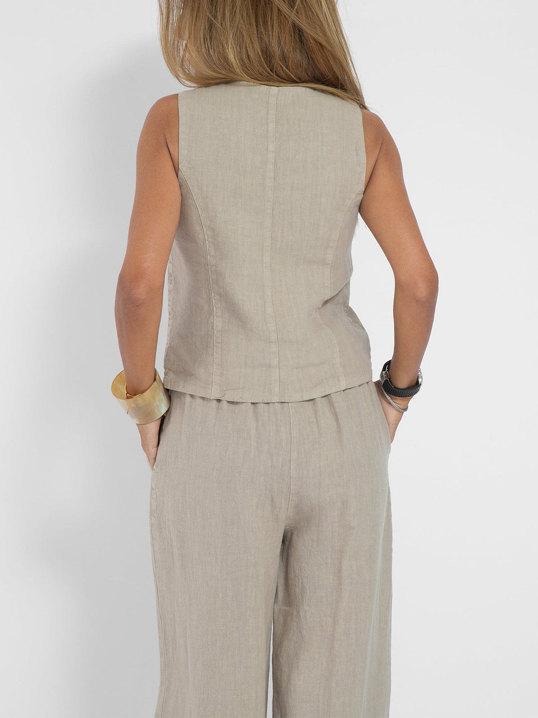 Women's Sleeveless V-Neck Wide-Leg Trouser Set - Elegant & Versatile