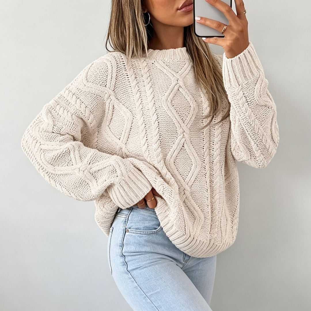 Women's Round Neck Loose Fit Sweater - Soft and Casual