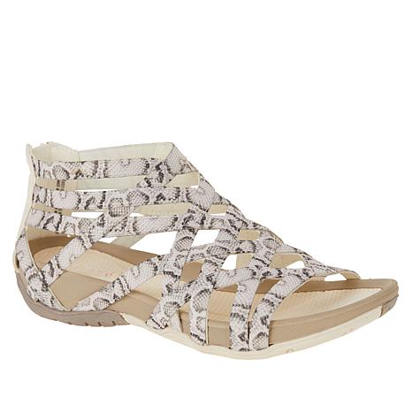 Alicia | Orthopaedic sandals with crossover straps and open design
