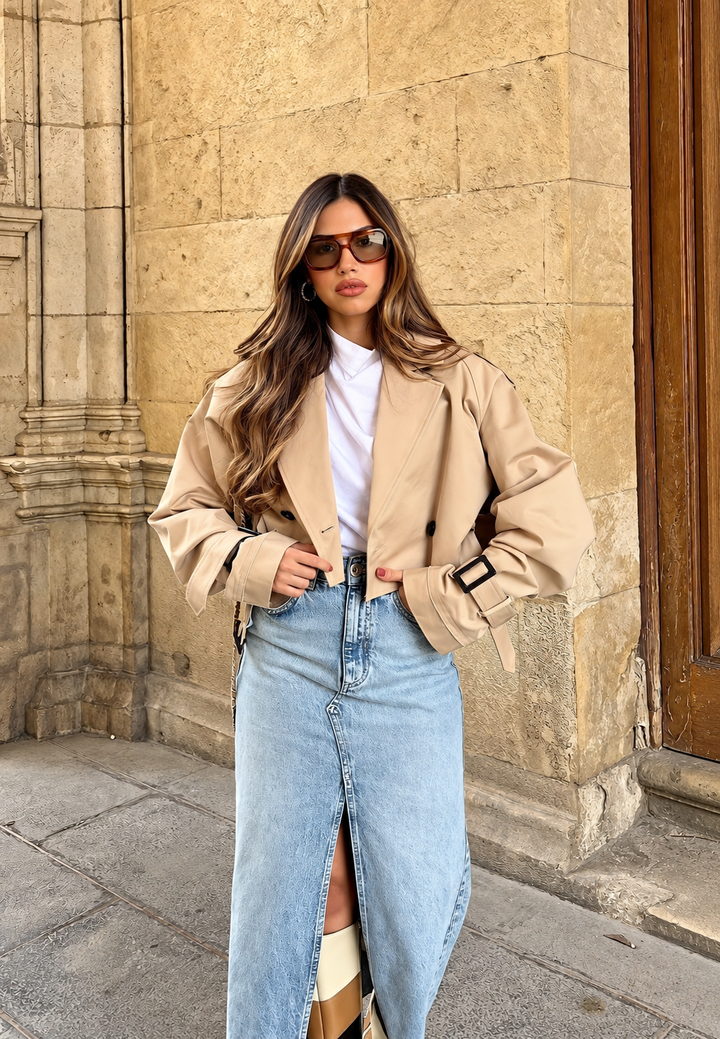 Women's cropped trench coat with double-breasted buttons and belt - Cala