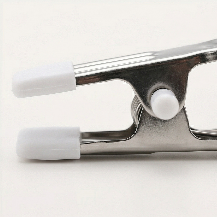Clipvault Stainless Steel Closet Clip Hooks (20 Pack) - Elena Harper