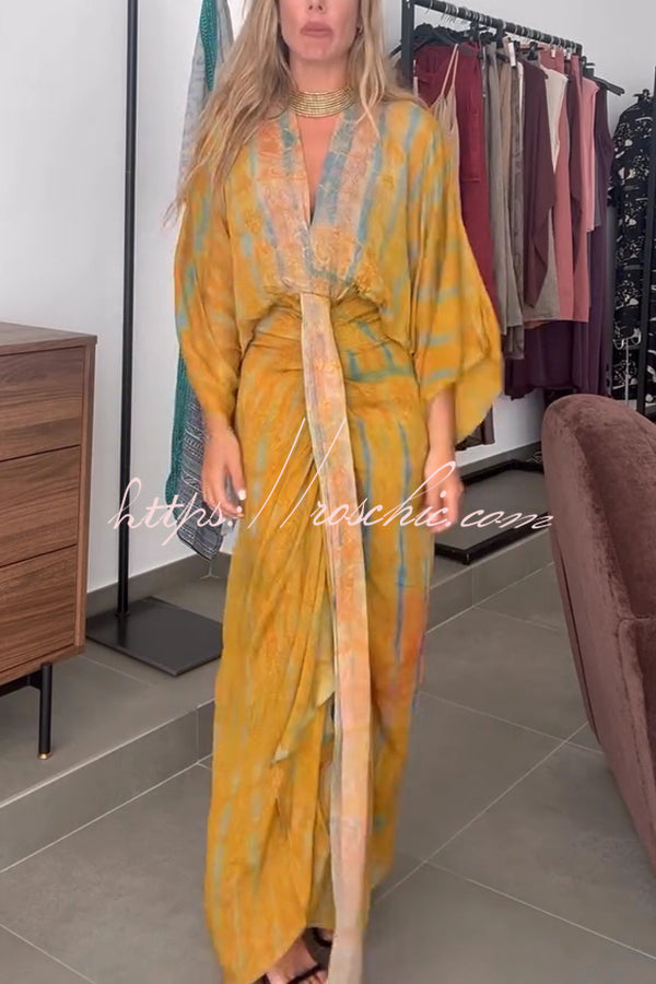 Unique Printed V-neck High-waisted Loose-fitting Holiday Maxi Dress
