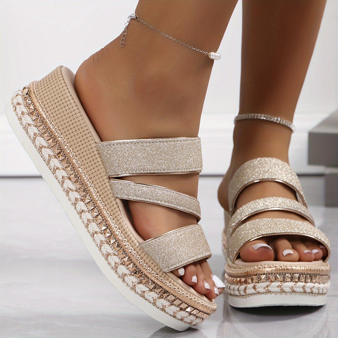 Layla | Wedge Sandals Mukavat