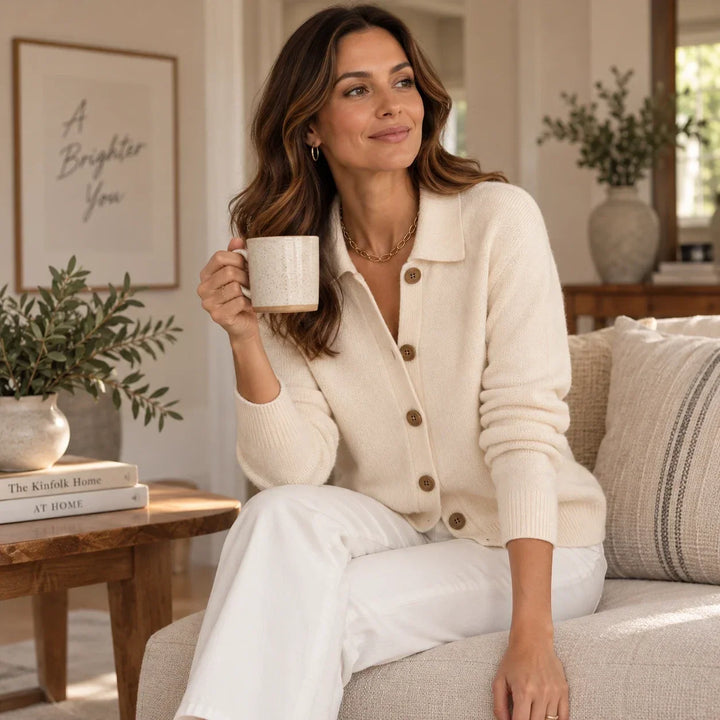 Collara Turn-Down Collar Contrast-Button Knit Cardigan - Elena Harper