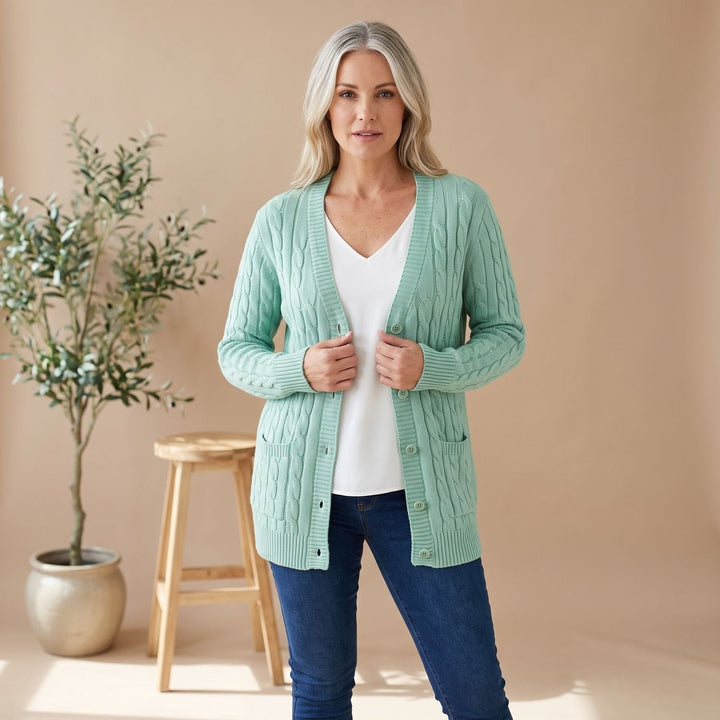 Emilia | Women's Oversized Cable-Knit Cardigan with Button Placket and Pockets