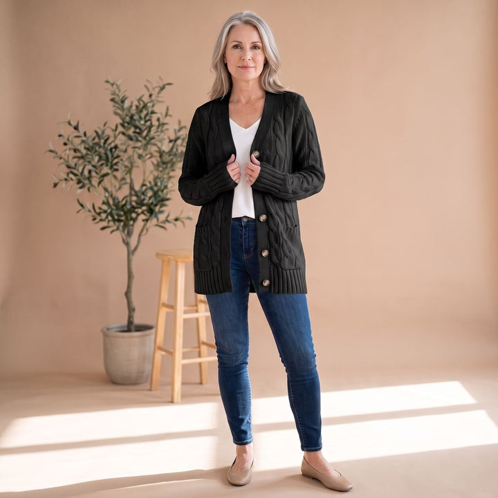 Emilia | Women's Oversized Cable-Knit Cardigan with Button Placket and Pockets