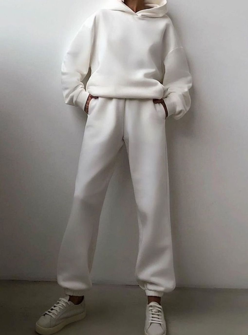 Amelie | Women's Oversized Hoodie Sweater with Jogging Pants Set