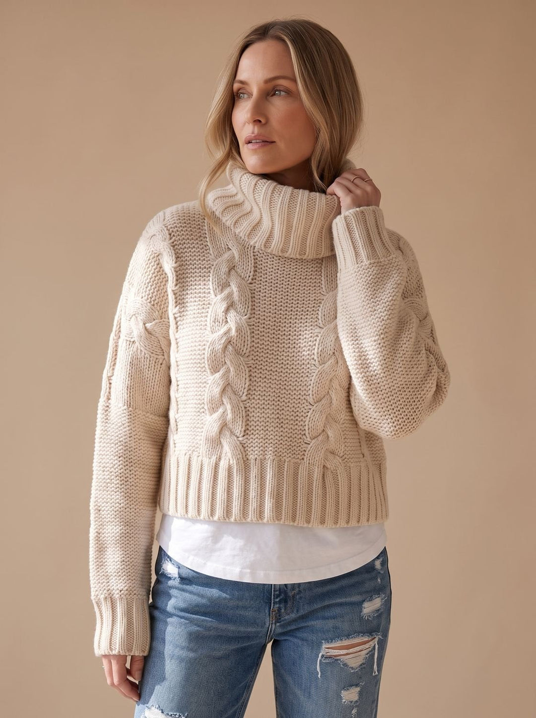 Charlotte | Women's Oversized Turtleneck Chunky Knit Cable Pattern Sweater