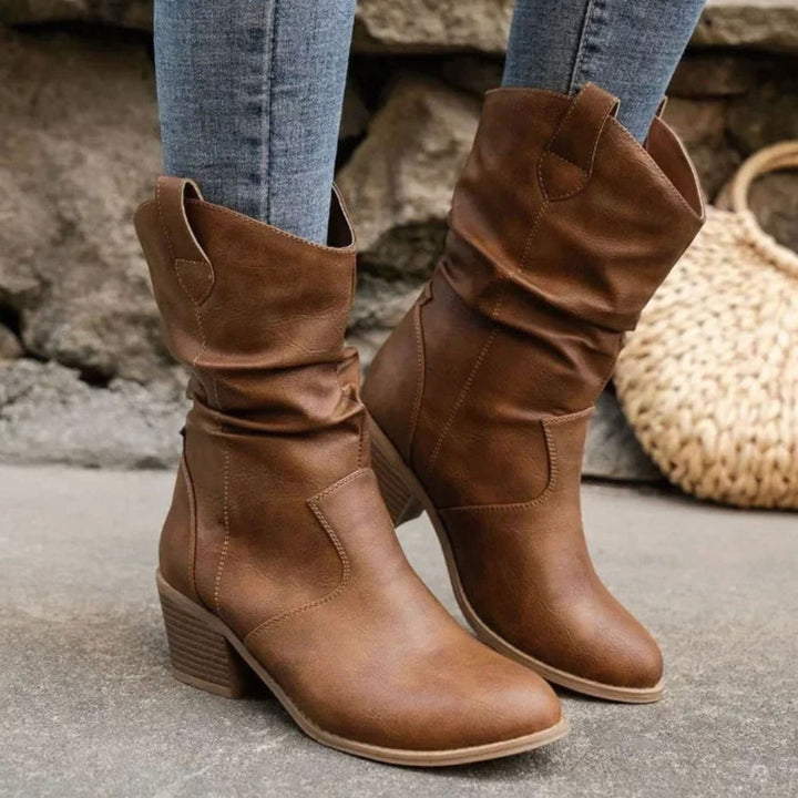 Virginie - Chic Western Pleated Boots