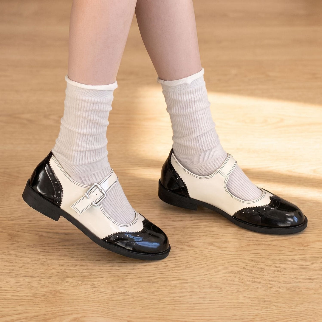 Olivia | Women's Brogue Mary Jane Shoes with Buckle and Round Toe