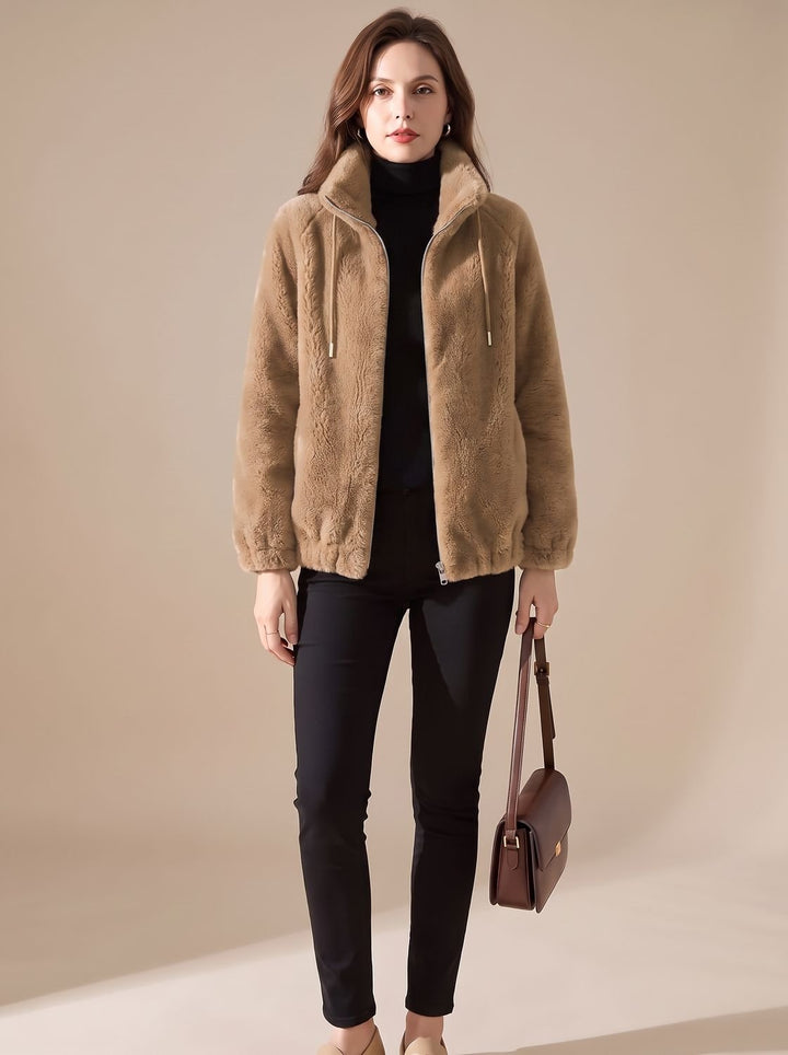 Eva | Women's Faux Fur Zip-Up Jacket with Stand-Up Collar