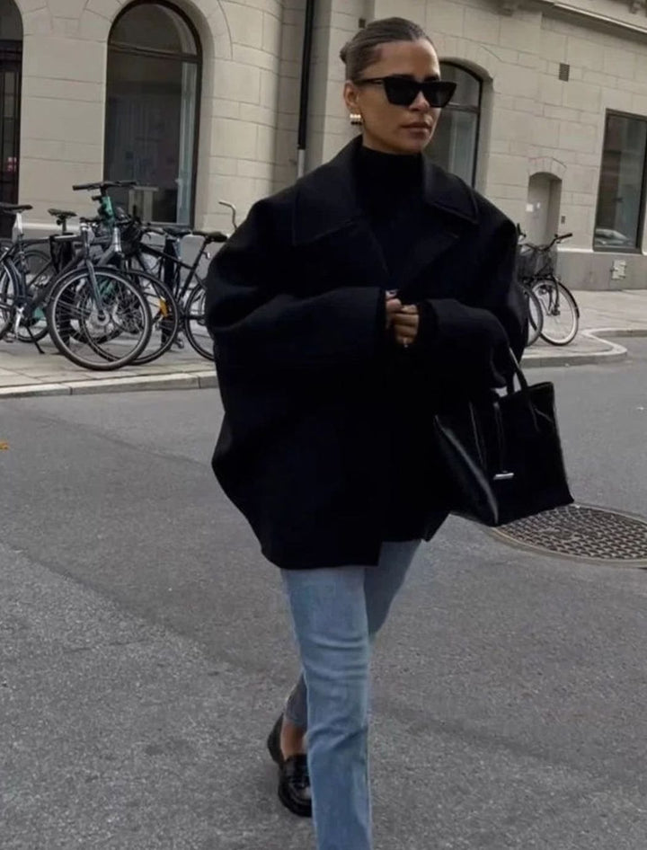 Anna | Women's Oversized Wool Coat with Wide Lapels and Button Closure