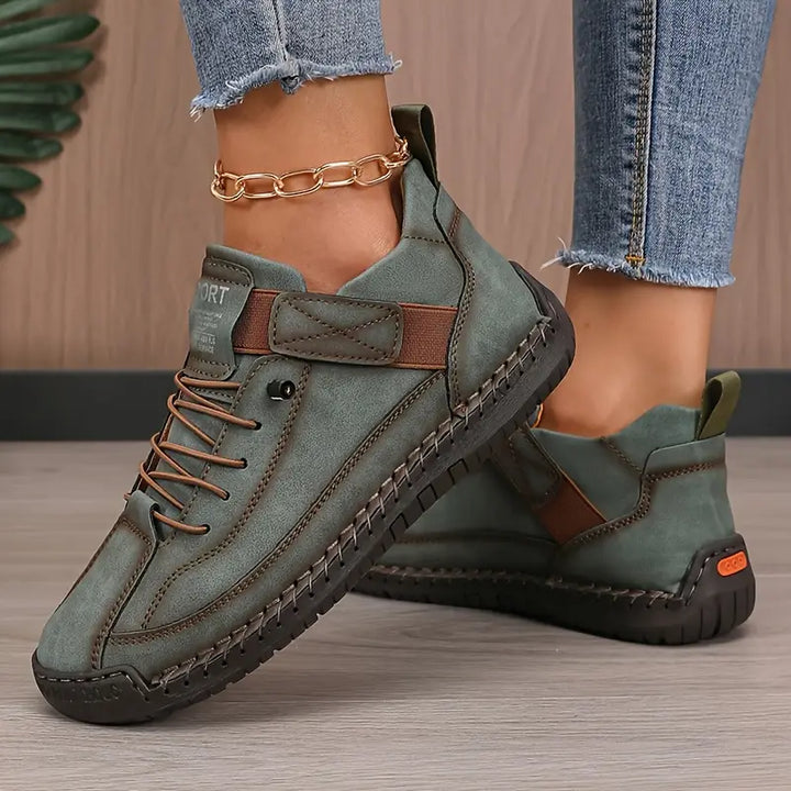 Saela™  |  Orthopaedic Sneakers