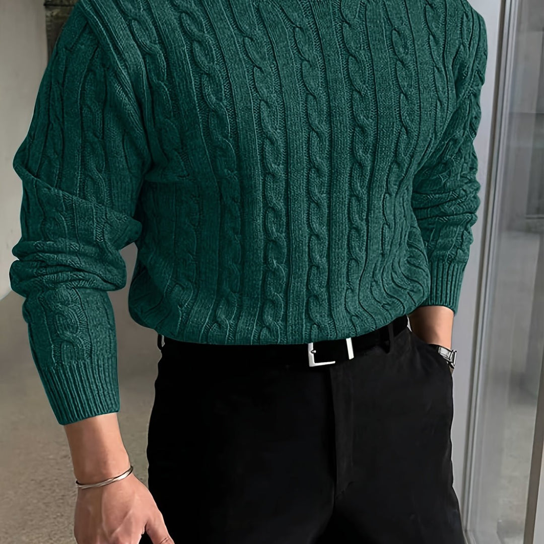 Maxim | Classic and Comfortable Men's Cable Knit Sweater