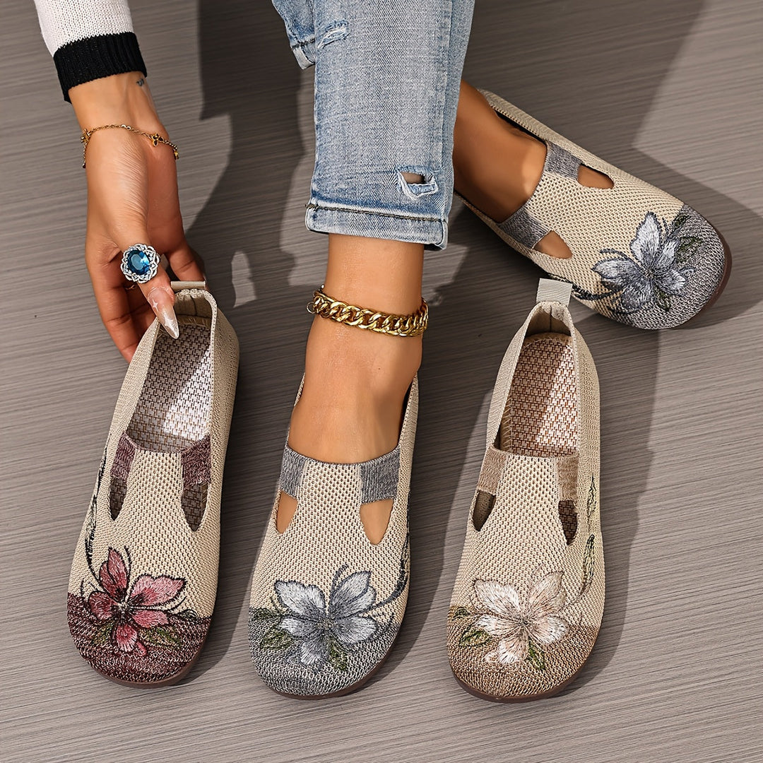Women's Embroidered Slip-On Flats with Floral Detail