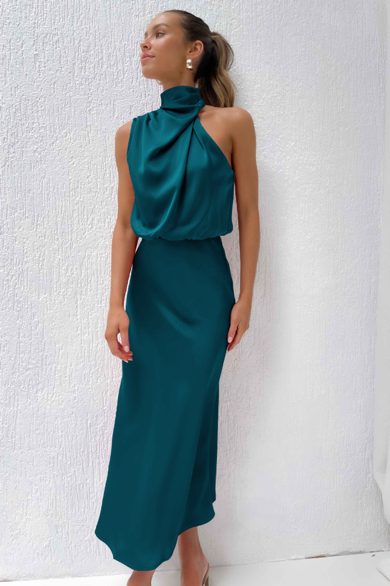 Yara - Stylish Midi Dress with Modern Neckline