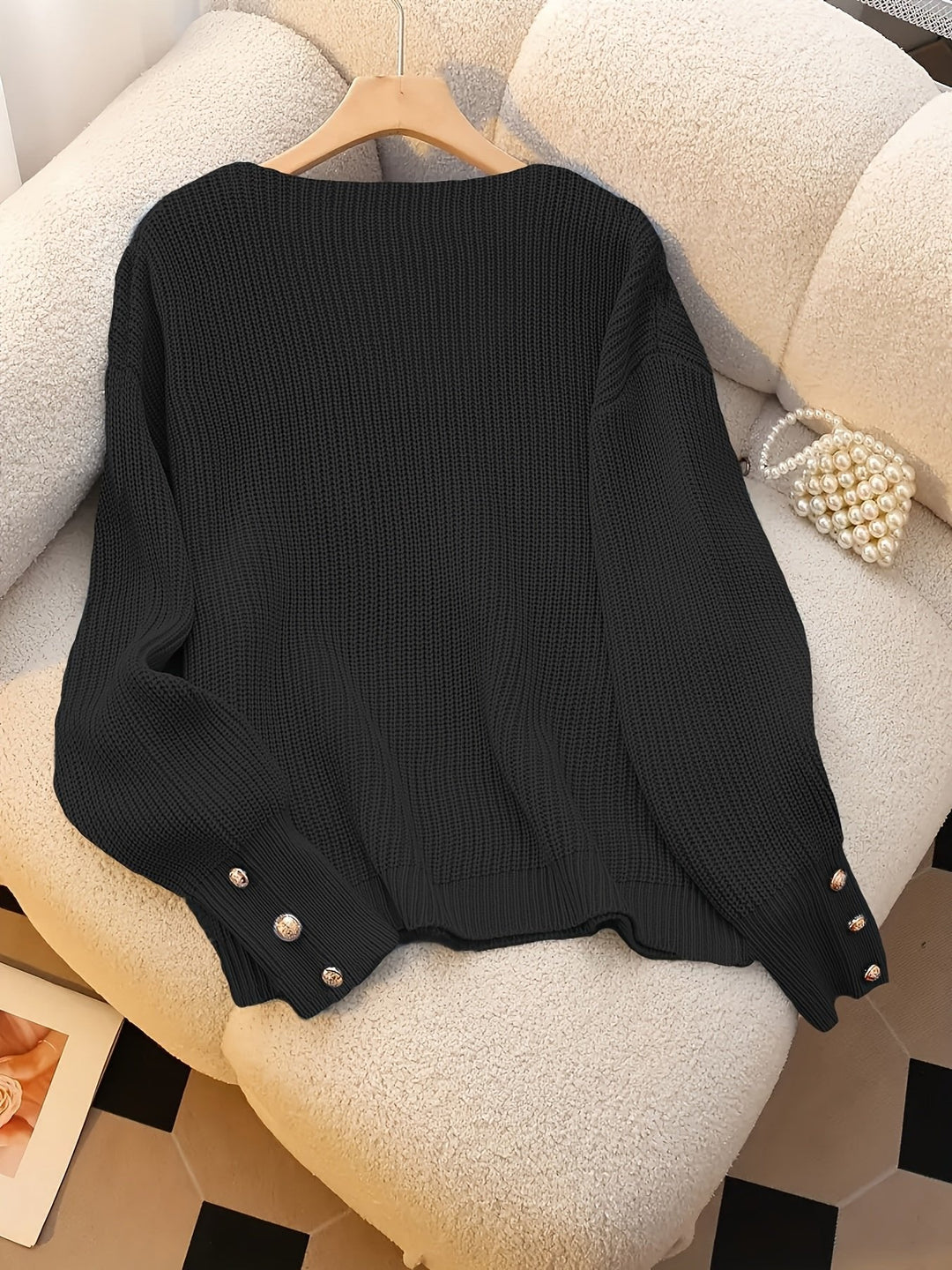 Sophie | Feminine Ribbed Knit Sweater with V-Neck and Button Details