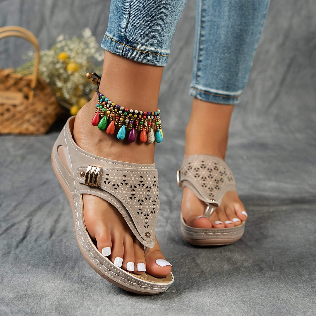 Platform wedge flip-flops adorned with pearls for women Montarello