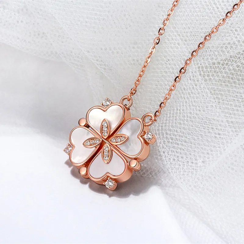 Cloverelle Sparkling Clover Pendant Necklace - Elena Harper
