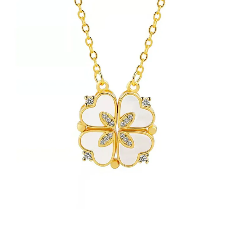 Cloverelle Sparkling Clover Pendant Necklace - Elena Harper