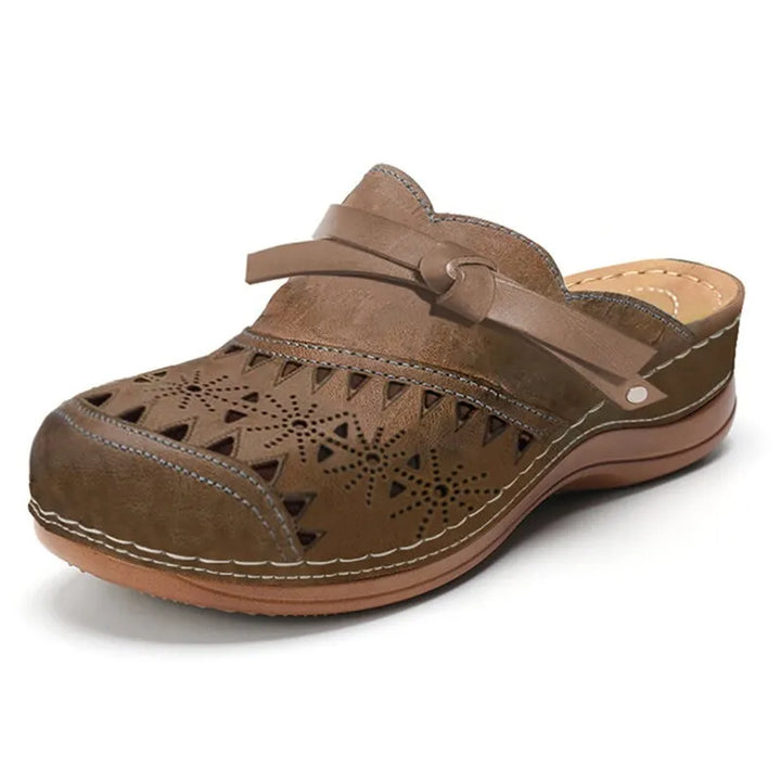 Lya™  |  Comfortable Everyday Clogs