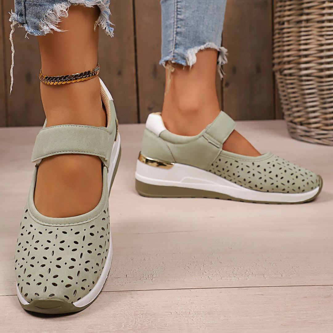 Camila | Stylish supportive comfort sneakers with breathable design