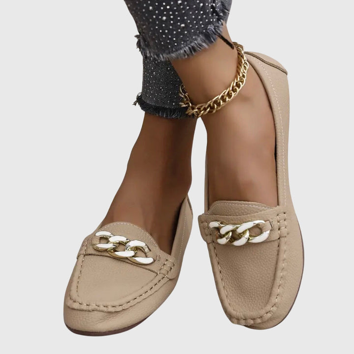 Melira | Orthopaedic loafers with metallic detail and design