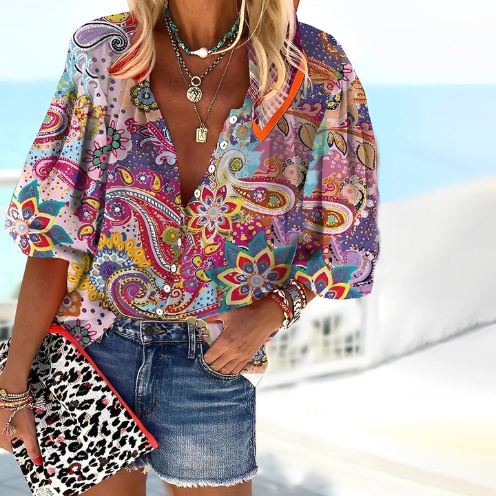 Finja - Blouse with Mandala Print