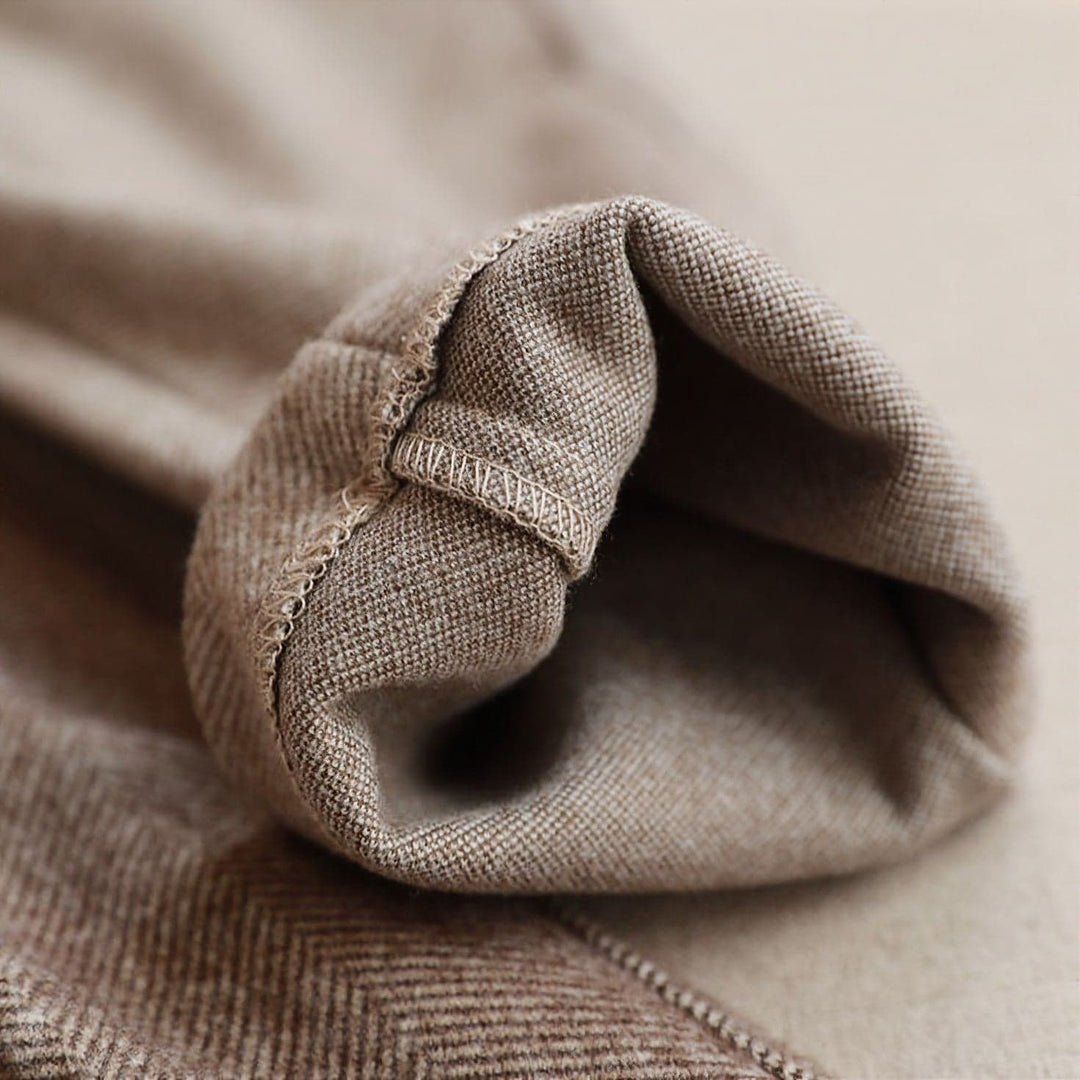 Lea | Women's Pleated Pants