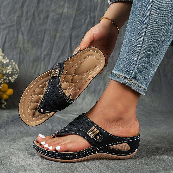 Platform wedge flip-flops adorned with pearls for women Montarello
