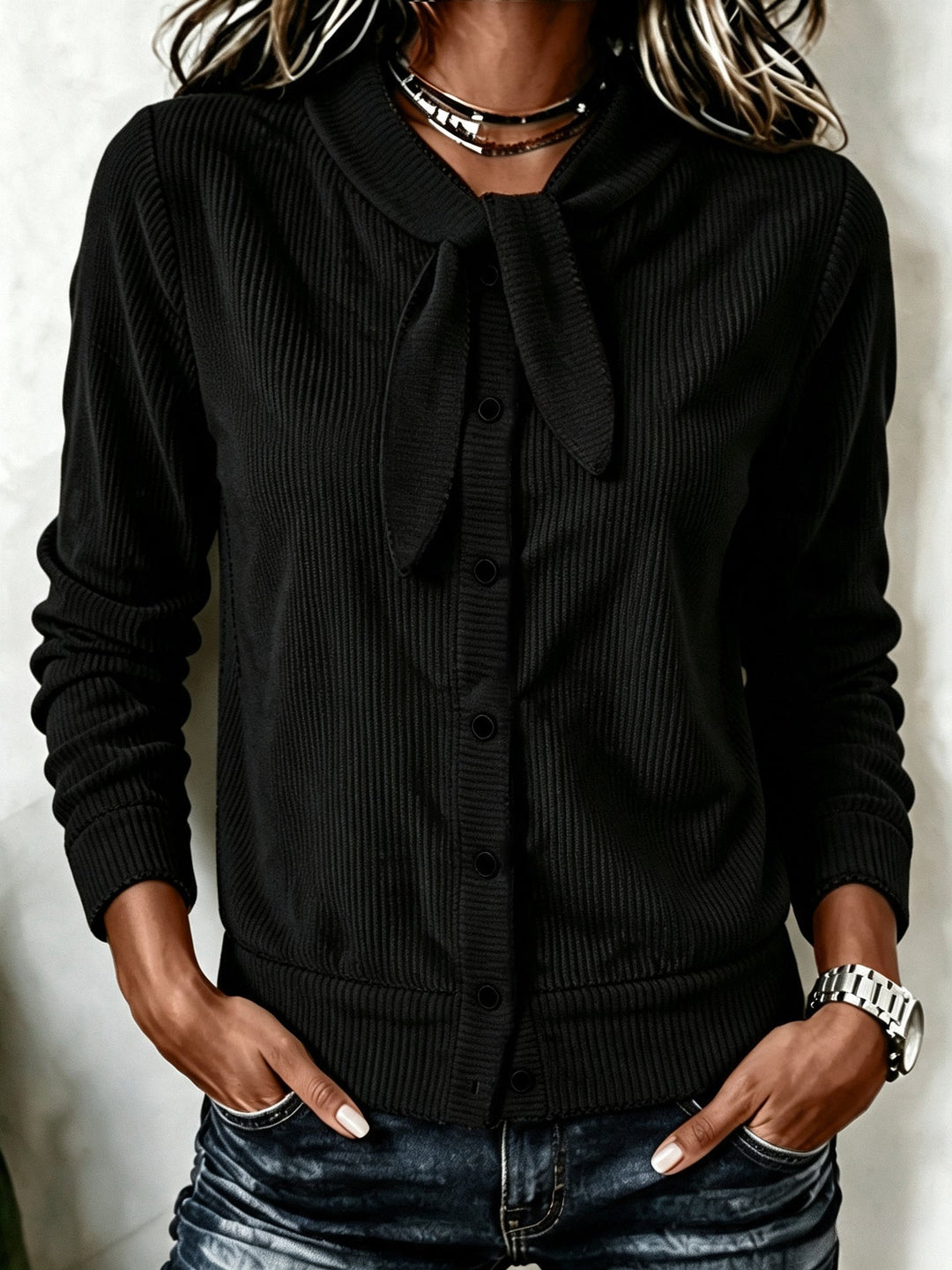 Women's Buttoned Sweater with Velvet Bow - Soft and Refined