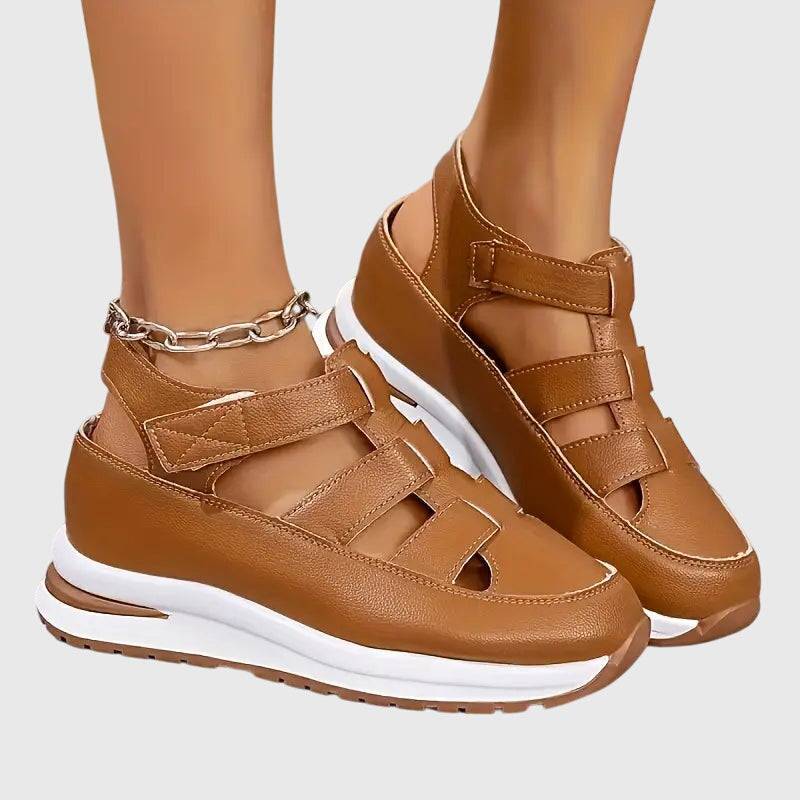 Emma & Rose Manhattan Judy™ orthopedic sandals with cushioned straps and supportive soles, perfect for comfortable everyday wear.