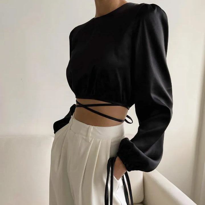 Emma - Short top with shiny satin ties