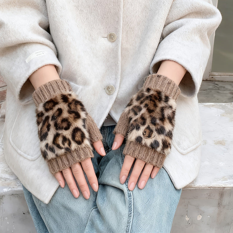Warm Leopard Print Gloves - Elena Harper