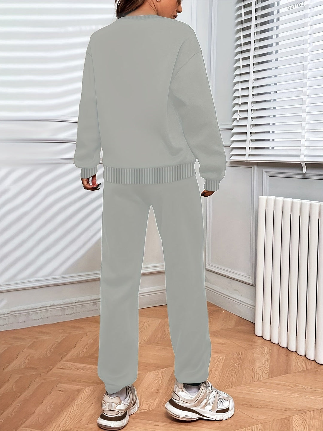 RELAXING TWO-PIECE SET WITH DRAWSTRING FOR WOMEN