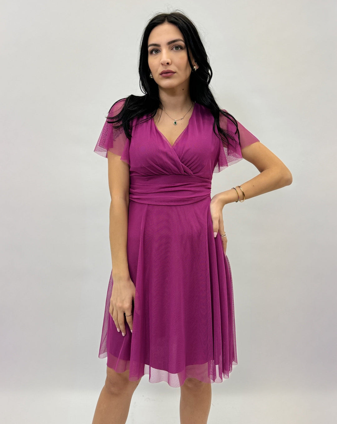 Fuchsia Elke™ Delia short dress by Emma & Rose Cape Town, stylish abiti with a fitted silhouette and vibrant color.