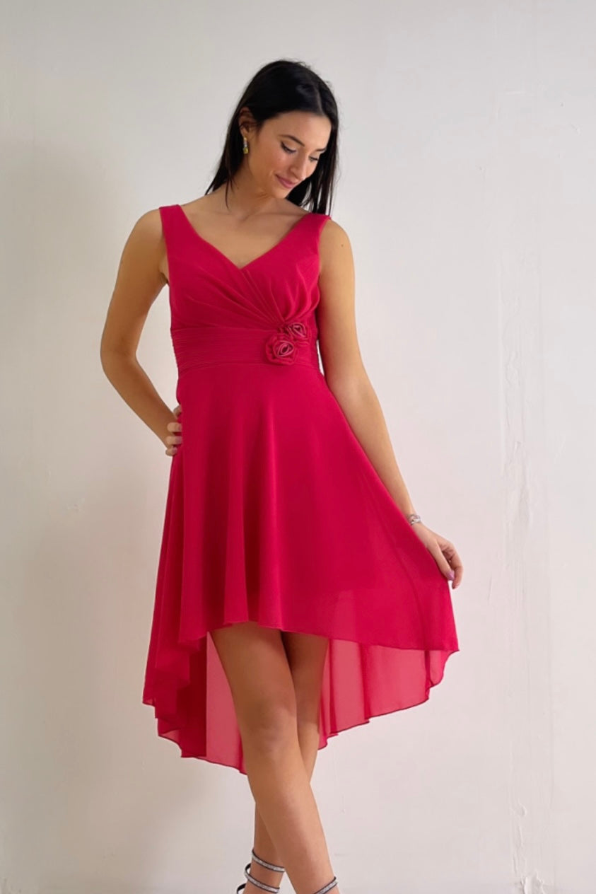 Green Moana™ flowing dress by Emma & Rose Cape Town, lightweight and elegant abiti with flowing fabric and detailed design.