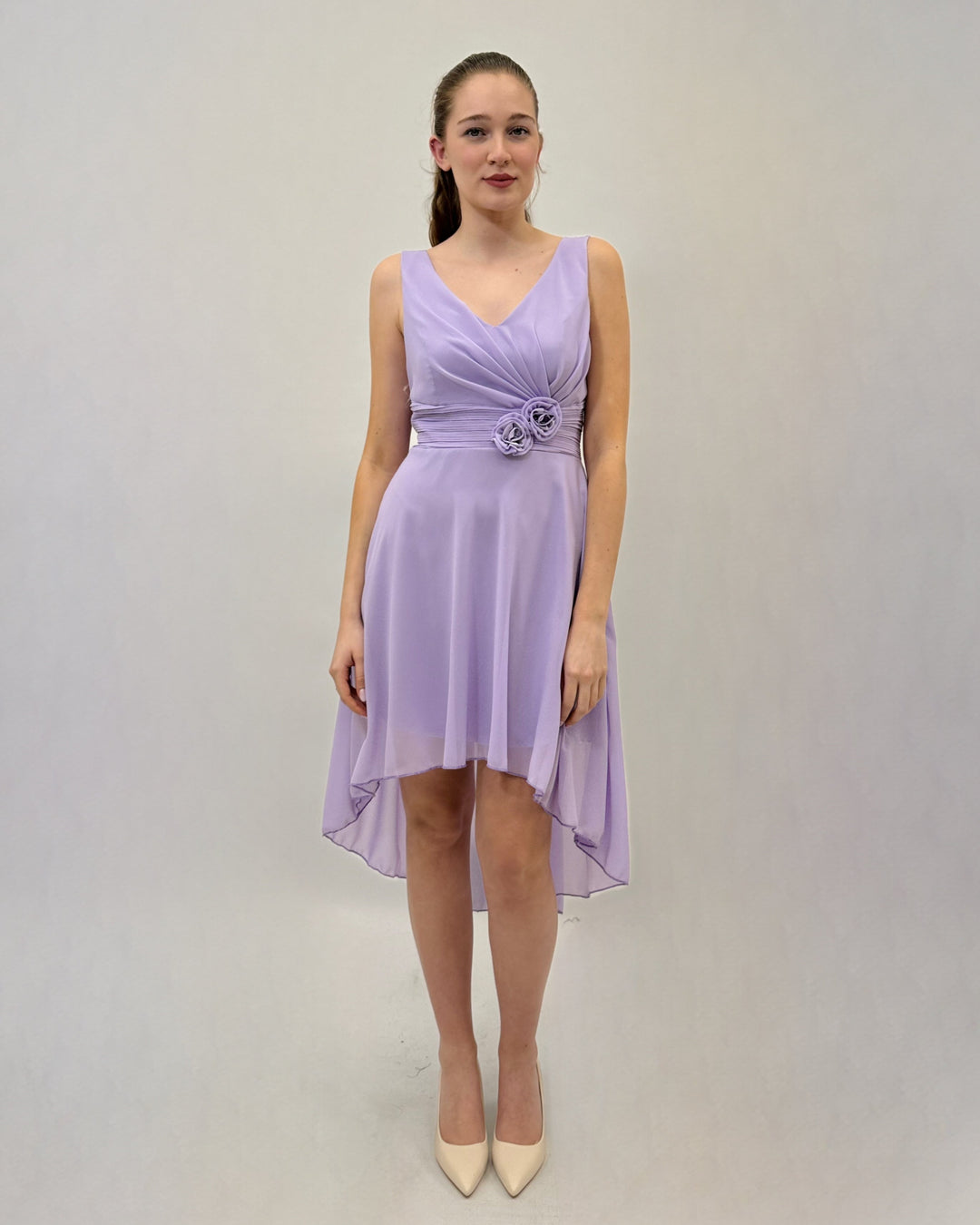 Green Moana™ flowing dress by Emma & Rose Cape Town, lightweight and elegant with a flowing design perfect for warm weather.