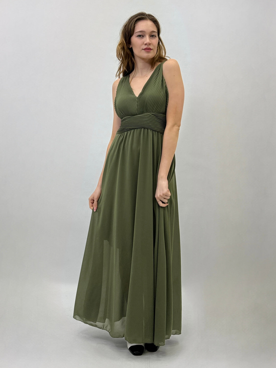 Light blue Daniëlle Dalila dress by Emma & Rose Cape Town, elegant abiti with flowing fabric and stylish design.