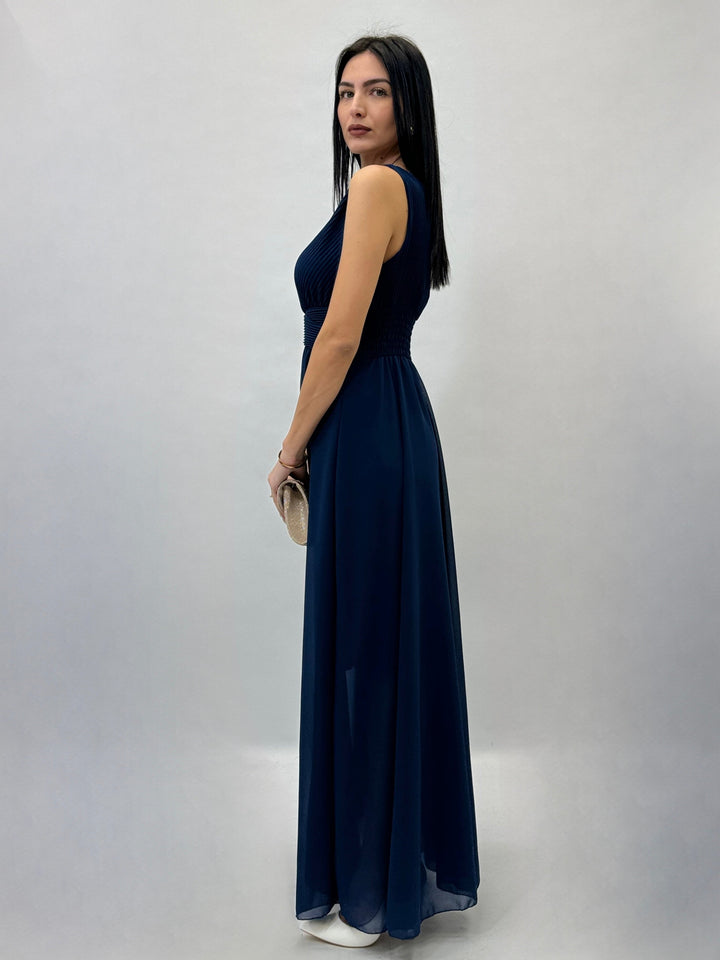 Light blue Daniëlle Dalila Dress by Emma & Rose Cape Town, elegant abiti with a flowing design and intricate details.