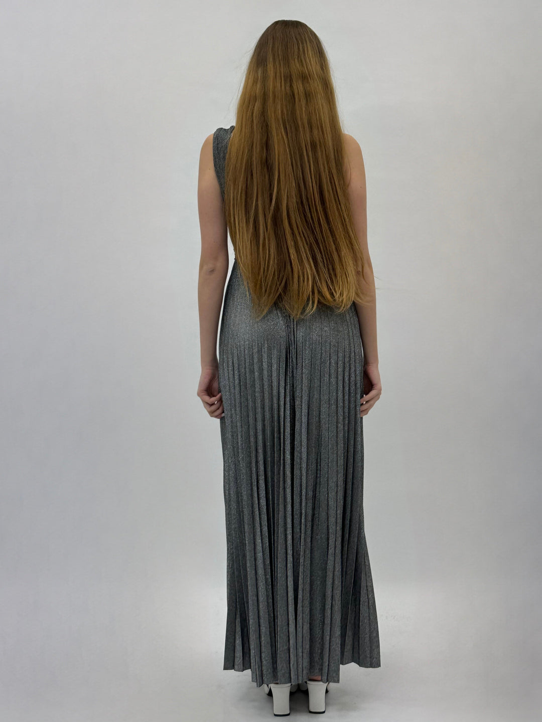 Light blue Selina flowing dress by Emma & Rose Cape Town, elegant lightweight abiti with a relaxed, breezy fit.